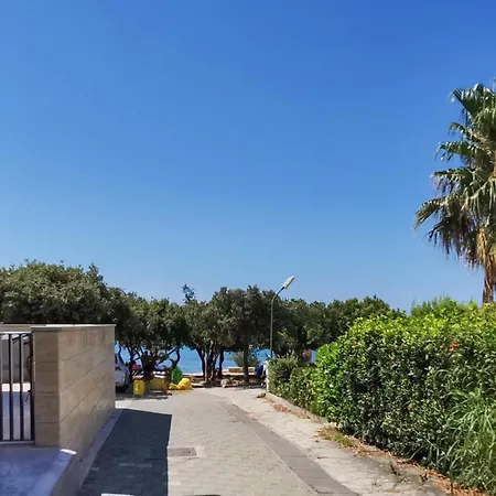 Beautiful In アパート ペトルチャネ