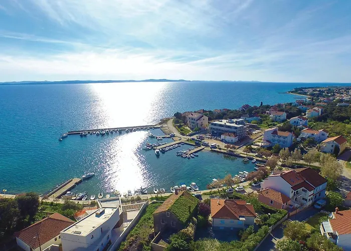 Beautiful In شقة *