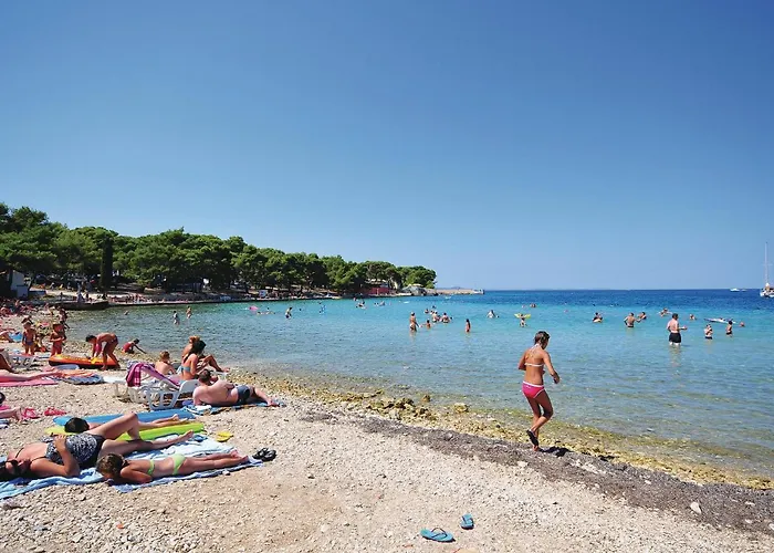 Beautiful In بيتريتْشاني